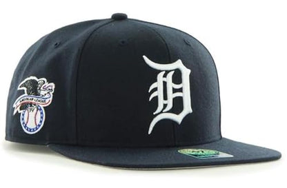 47 MLB Sure Shot Captain Hat Adjustable Structured 6-Panel Snapback Hat Cap, Adult One Size Fits All - color: Detroit Tigers