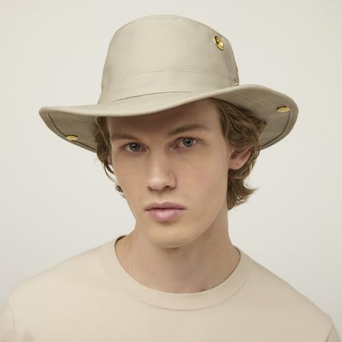 T3 Classic - color: Khaki, size: 7