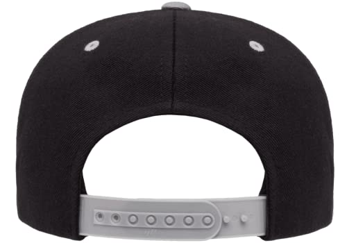 Mrlahat 6089 Yupoong Yp by Flexfit 6-Panel Structured Flat Visor Classic Snapback Cap with Black Bandana - color: Black / Silver