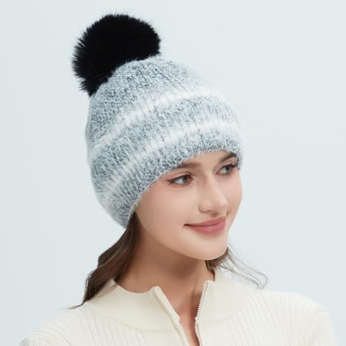Women‘s Slouchy Knitted Beanie with Pom - Fleece Lined, Ribbed Cap with Stripes - color: Black