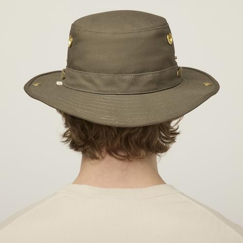 T3 Classic - color: Olive, size: 7 1/2