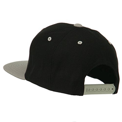 3D Clover Embroidered Two Tone Snapback Cap - color: Black Silver