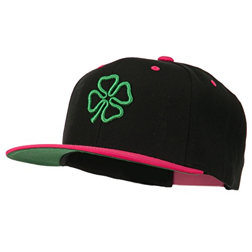 3D Clover Embroidered Two Tone Snapback Cap - color: Black Pink