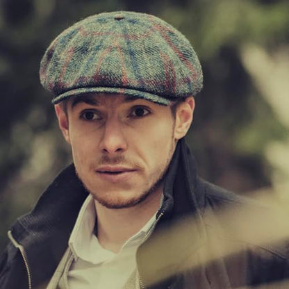 Sterkowski Shelby | 100% Harris Tweed Newsboy Cap for Men | 8 Panel Peaky Style Hat - color: Gray/Blue/Red, size: 7 1/8