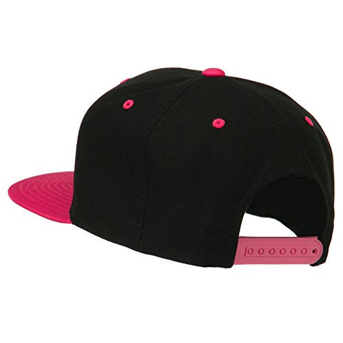 3D Clover Embroidered Two Tone Snapback Cap - color: Black Pink