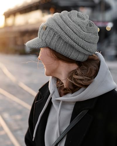 Women Men Winter Beanie Hat with Visor, Warm Fleece Lined Beanie Cap, Thick Knit Cap Slouchy Hat with Brim - color: Heather Grey