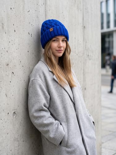 Winter Hats for Women Cable Knit Chunky Skull Cap Fleece Lined Thick Fold Cuff Beanie hat - color: Sky Blue, style: Pineapple