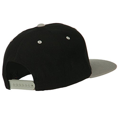 3D Clover Embroidered Two Tone Snapback Cap - color: Black Silver