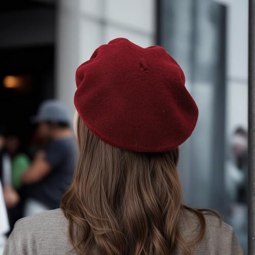 Women's Wool Beret: 70% Wool French Hat for Daily, Lightweight & Chic Berets for Women - color: Wine Red