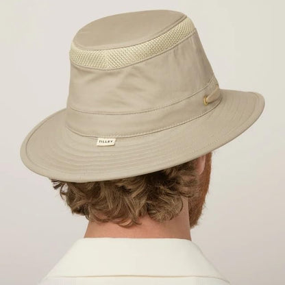 Tilley T5MO Adventure Airflo Hat, UPF 50+ Men's Sun Hat - color: Khaki/Olive, size: 7