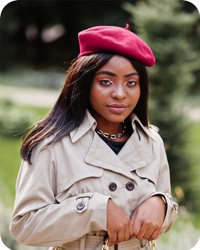 Parquet Solid Color French Beret Hat. Classic French, Casual and Chic Lightweight Cap for Women - color: Fuchsia