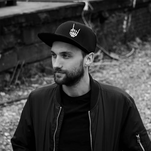 Skull Hat Snapback Hats for Men Flat Bill Hats for Men Fitted Hat Adjustable Black Baseball Hats - color: Finger Right