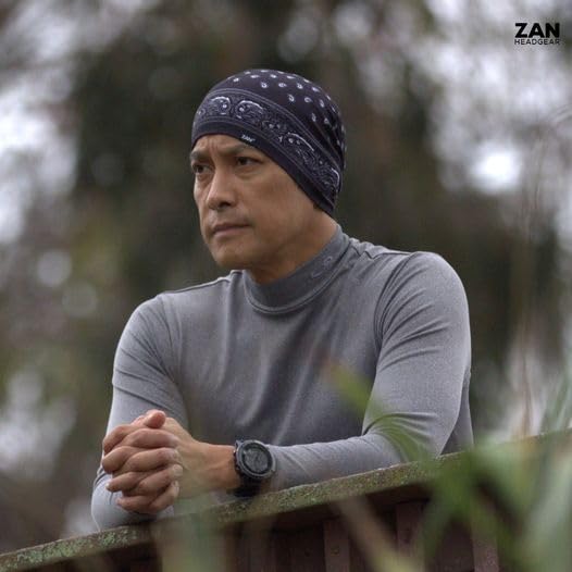 Zanheadgear® Helmet Liner Beanie SportFlex® Series - color: Black & White Flag