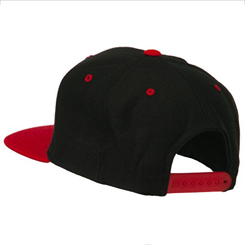 3D Clover Embroidered Two Tone Snapback Cap - color: Black Red