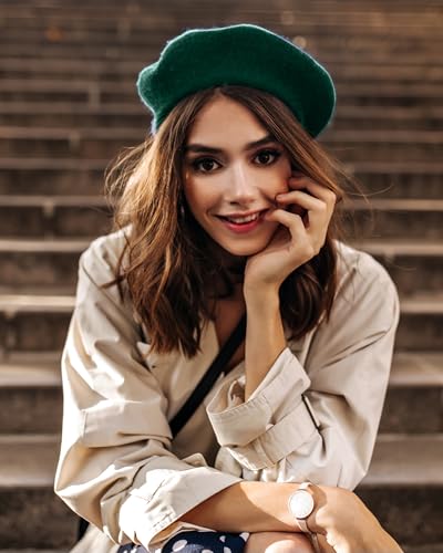 Parquet Solid Color French Beret Hat. Classic French, Casual and Chic Lightweight Cap for Women - color: Hunter Green