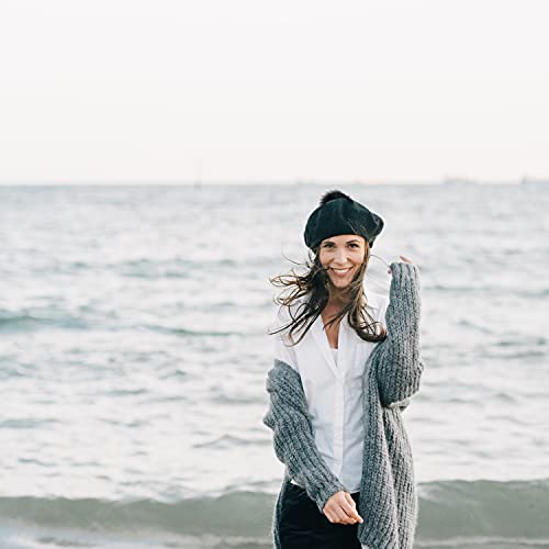 Womens Winter Beret Hat Knitted Beanie Cap Autumn Winter Hat French Classic Beret - color: Black With Black Fox Fur Pompom