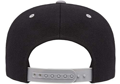 Flexfit Unisex Adult Yp Classics Premium Snapback Cap – 2-Tone - color: Black/Silver
