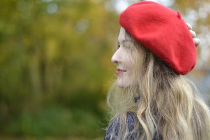 Women Wool Beret Hat, Classic French Artist Hat, Winter Warm Hat for Ladies - color: Red