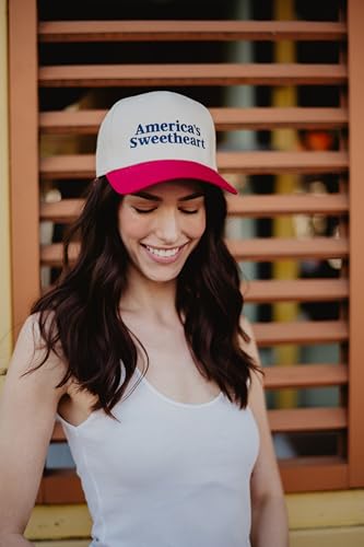 KATYDID Americas Sweetheart Vintage Hat - Two-Toned Mom Hat - Embroidered Vintage Baseball Cap - Women’s Snapback - color: Red/Tan