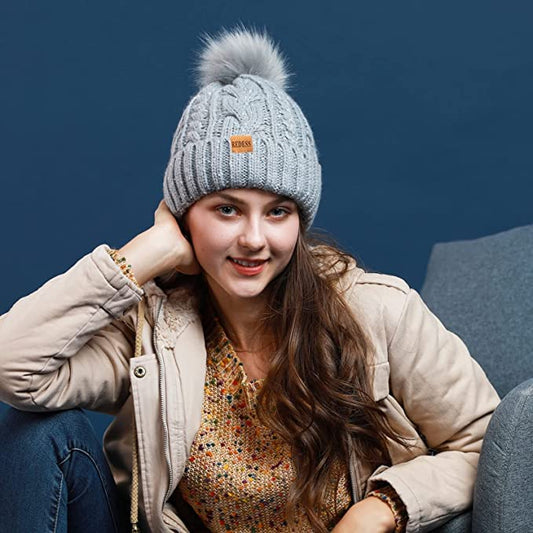 REDESS Women Winter Pompom Beanie Hat with Warm Fleece Lined Thick Slouchy Snow Knit Hat Skull Ski Cap - color: Dot White