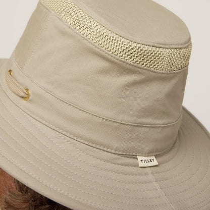 Tilley T5MO Adventure Airflo Hat, UPF 50+ Men's Sun Hat - color: Khaki/Olive, size: 7 3/4