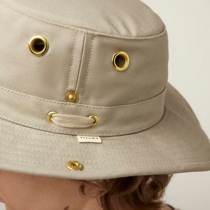 T3 Classic - color: Khaki, size: 7 1/8