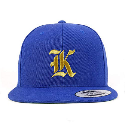 Trendy Apparel Shop Old English Gold K Embroidered Snapback Flatbill Baseball Cap - color: Royal