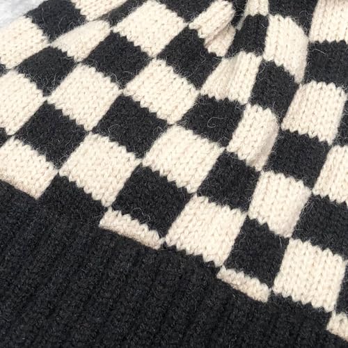 Unisex Classic Checkered Beanie Cuffed Winter Warm Knitted Plaid Hat with Pompom - color: Black White