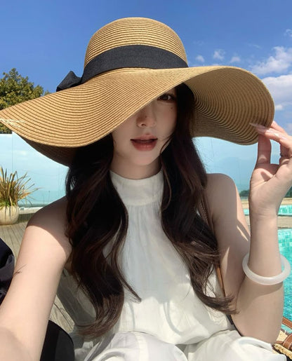 Women Wide Brim Sun Hat UPF50 Straw Summer Hat Foldable Packable Floppy Beach Hat UV Protection Boho Visor Fashion Outdoor for Beach Travel Vacation Khaki